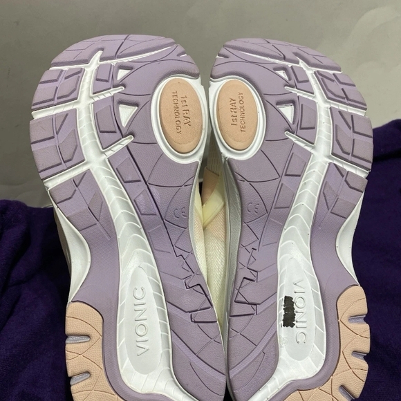 Vionic Berlin Sneakers Shoes White Multicolor Womens Size 10 Athletic Slip On - Picture 11 of 11